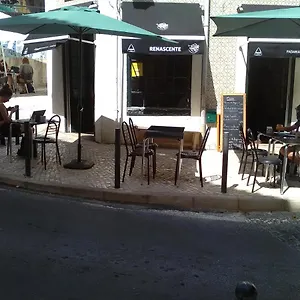Bed & Breakfast Triplex - Com W.c. Privado, Lisbona