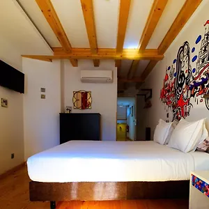 House Petit Lusa Pensión