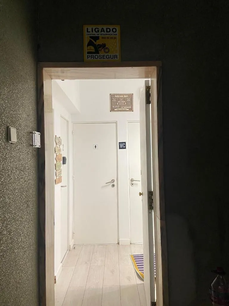 Santo Amaro Apartment Lisboa Bed and breakfast